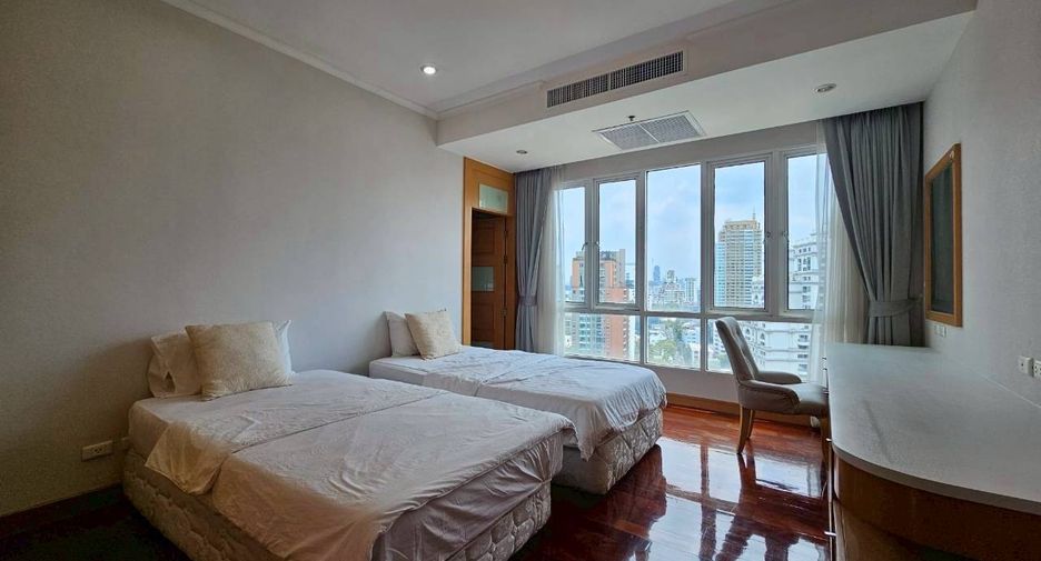 Wohnung zur Miete mit 3 Zimmer in Watthana, Bangkok