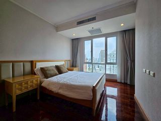 Wohnung zur Miete mit 3 Zimmer in Watthana, Bangkok