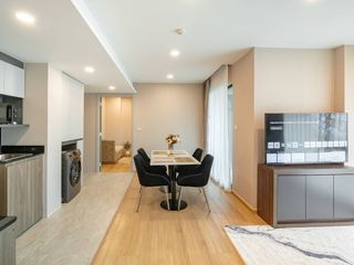 For rent 2 bedrooms condo in Huai Khwang, Bangkok