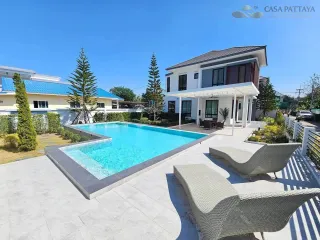 Villa en venta de 4 habitaciones en Bang Lamung, Chonburi