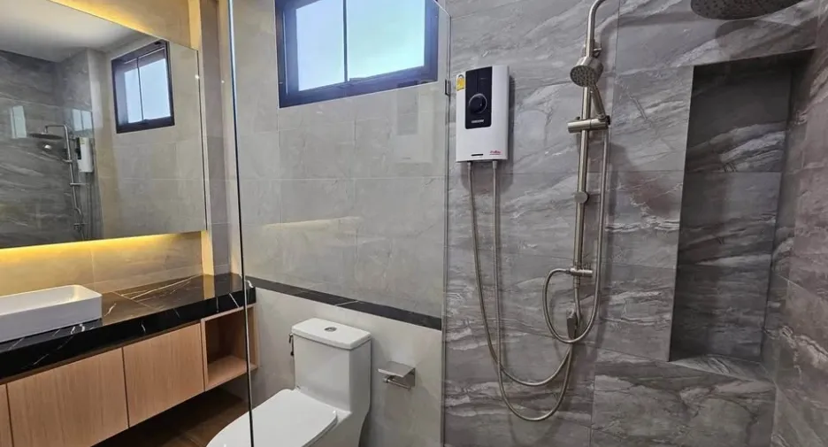 Villa en venta de 4 habitaciones en East Pattaya, Pattaya