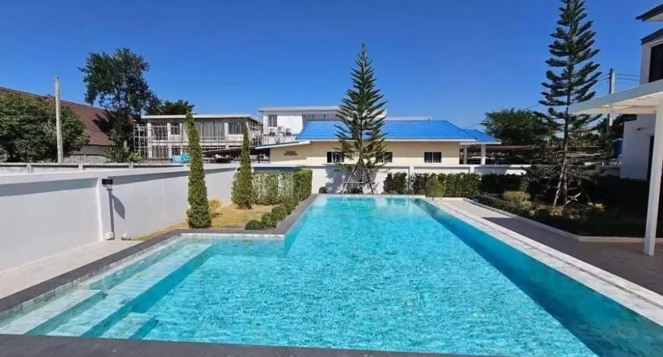 Villa en venta de 4 habitaciones en East Pattaya, Pattaya