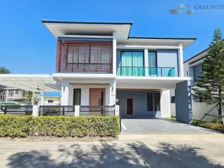 Villa en venta de 4 habitaciones en Bang Lamung, Chonburi