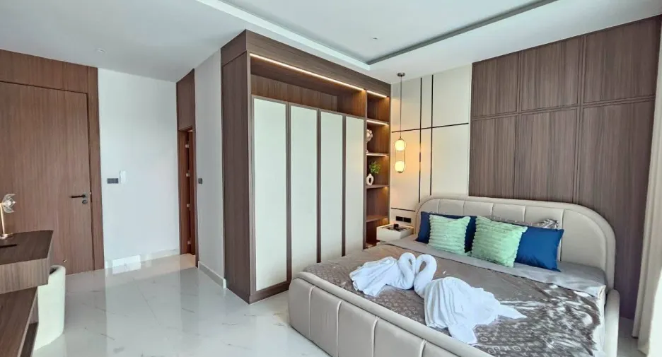 For sale 4 bedrooms villa in Jomtien, Pattaya