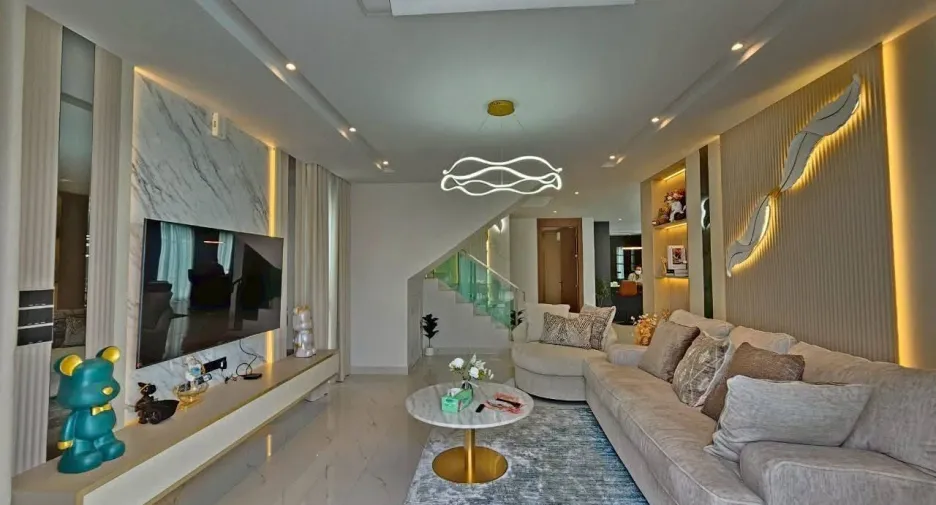For sale 4 bedrooms villa in Jomtien, Pattaya
