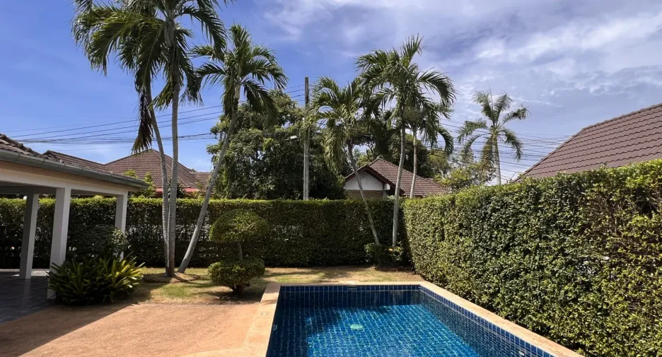 For sale 3 bedrooms villa in Bang Lamung, Chonburi