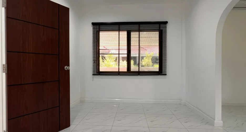 For sale 3 bedrooms villa in Bang Lamung, Chonburi