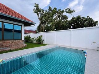 Villa en venta de 4 habitaciones en Bang Lamung, Chonburi