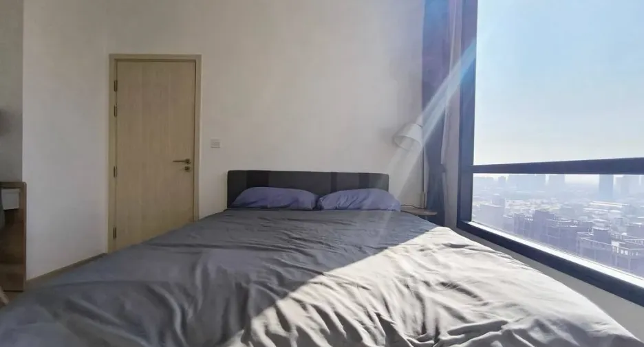 For rent 1 bed condo in Watthana, Bangkok