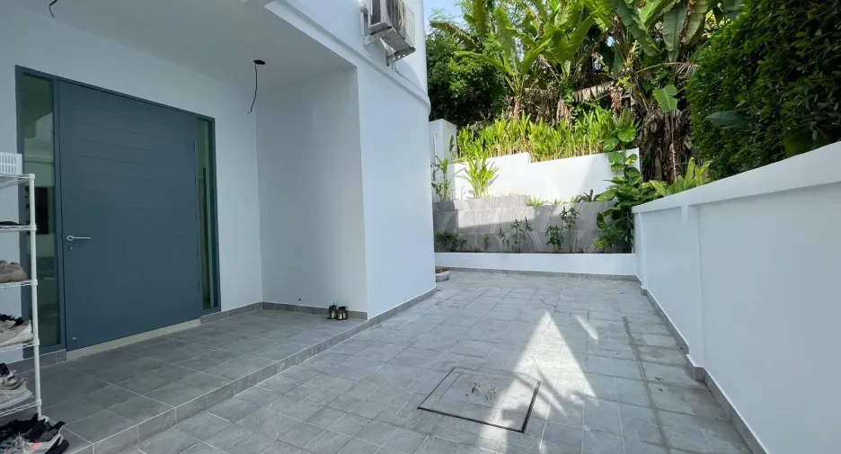 À vendre et à louer 4 chambres villa à Mueang Phuket, Phuket