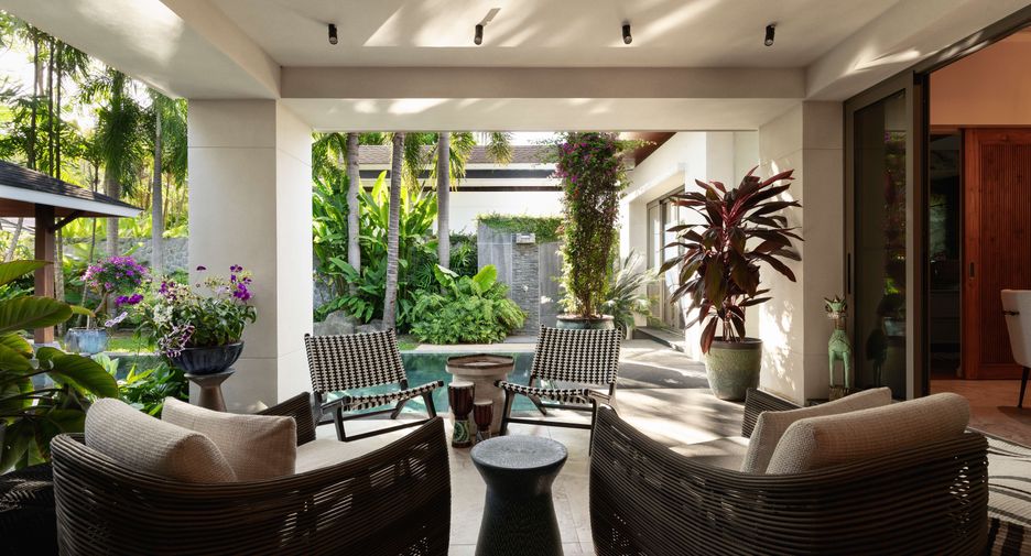 For sale 2 bedrooms villa in Mueang Phuket, Phuket