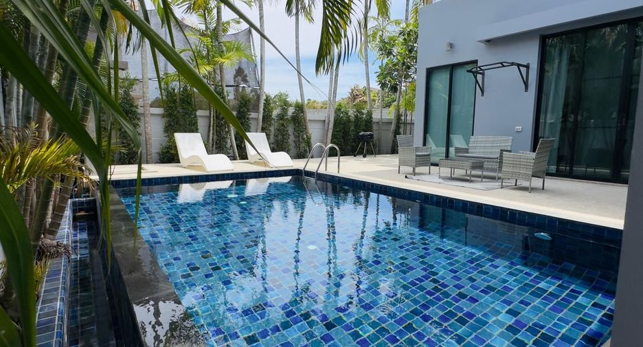 For sale 3 bedrooms villa in Mueang Phuket, Phuket