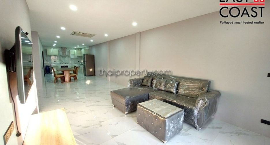 À vendre et à louer 4 chambres maison à East Pattaya, Pattaya