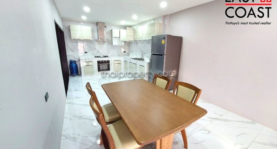 À vendre et à louer 4 chambres maison à East Pattaya, Pattaya