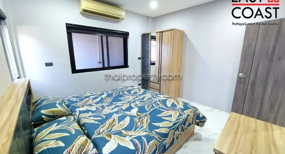 For rent and for sale 4 bedrooms house in Bang Lamung, Chonburi