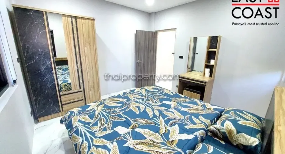For rent and for sale 4 bedrooms house in Bang Lamung, Chonburi