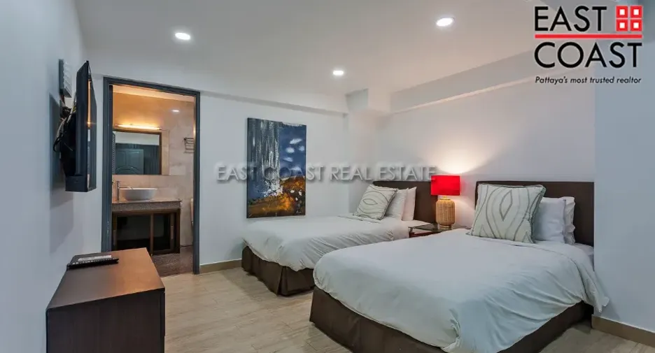 For rent and for sale 5 bedrooms house in Bang Lamung, Chonburi