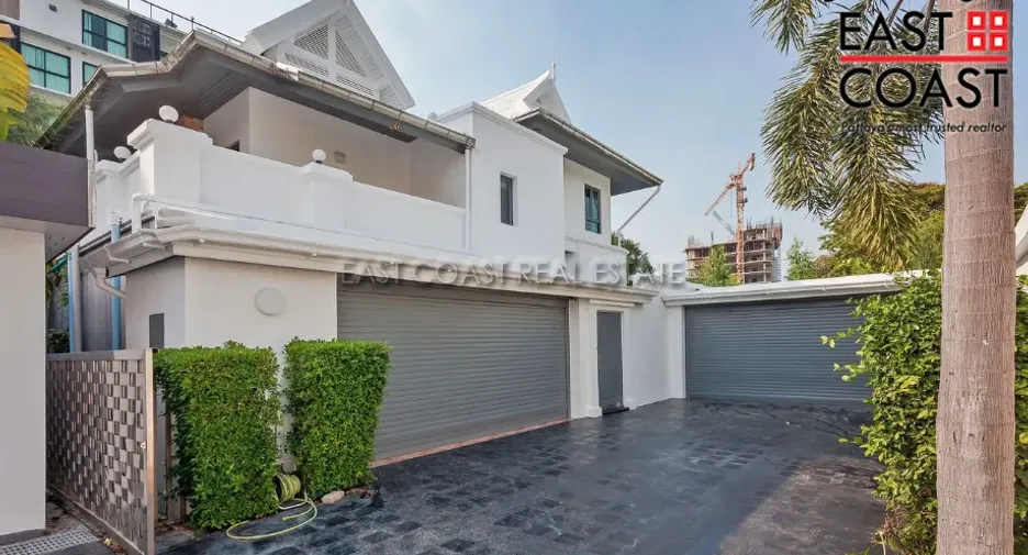 For rent and for sale 5 bedrooms house in Bang Lamung, Chonburi