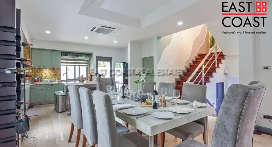 For rent and for sale 5 bedrooms house in Bang Lamung, Chonburi