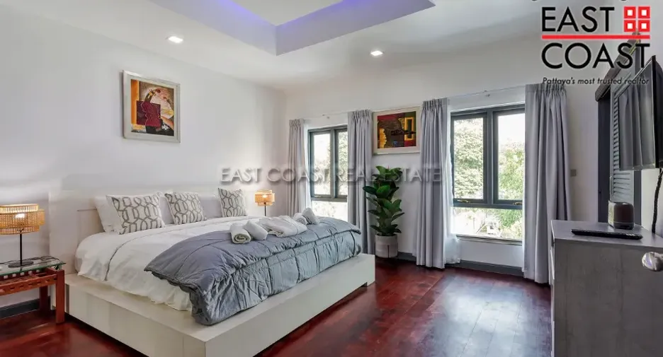For rent and for sale 5 bedrooms house in Bang Lamung, Chonburi