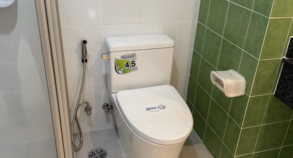 For sale studio condo in Phra Khanong, Bangkok
