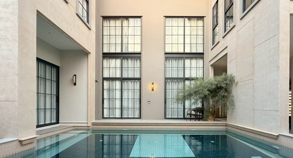 For sale and for rent 4 bedrooms villa in Hang Dong, Chiang Mai