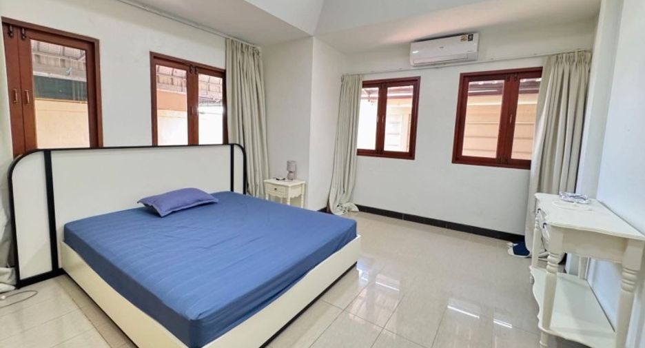 For sale 3 bedrooms house in Sattahip, Chonburi