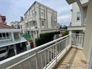 Casa en venta de 3 habitaciones en Bang Lamung, Chonburi