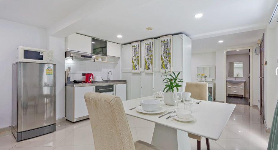 For sale retail Space in Pratumnak, Pattaya