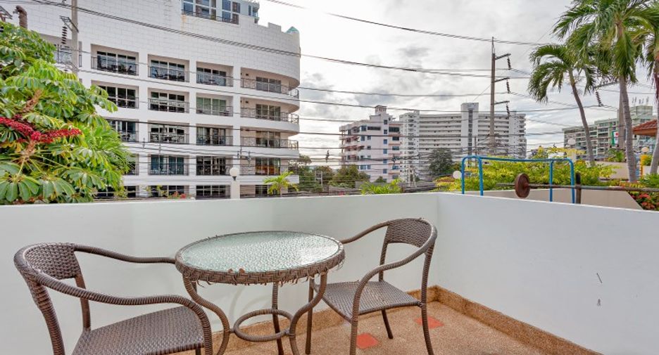 For sale retail Space in Pratumnak, Pattaya