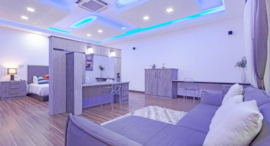 For sale 4 bedrooms house in Pratumnak, Pattaya