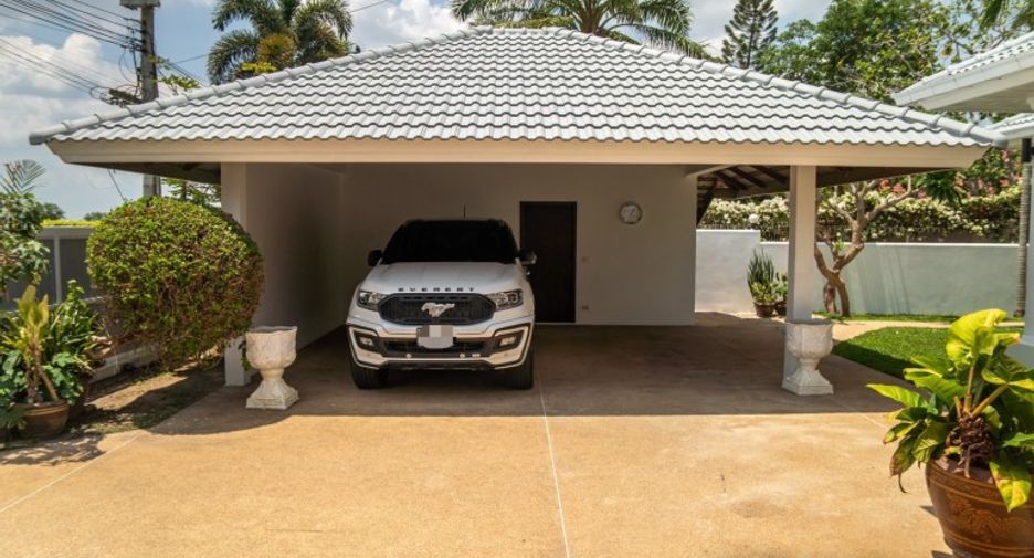 À vendre 4 chambres maison à East Pattaya, Pattaya