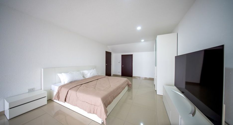 À vendre 4 chambres maison à East Pattaya, Pattaya