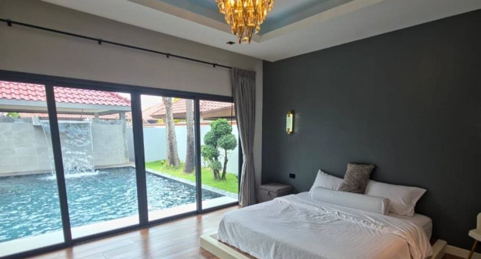 For sale 3 bedrooms house in Huay Yai, Pattaya