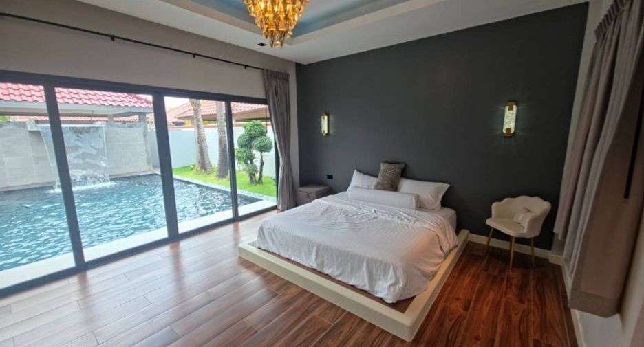 For sale 3 bedrooms house in Huay Yai, Pattaya