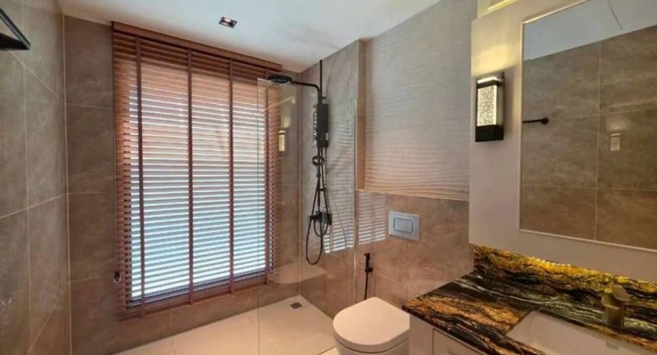 For sale 3 bedrooms house in Huay Yai, Pattaya