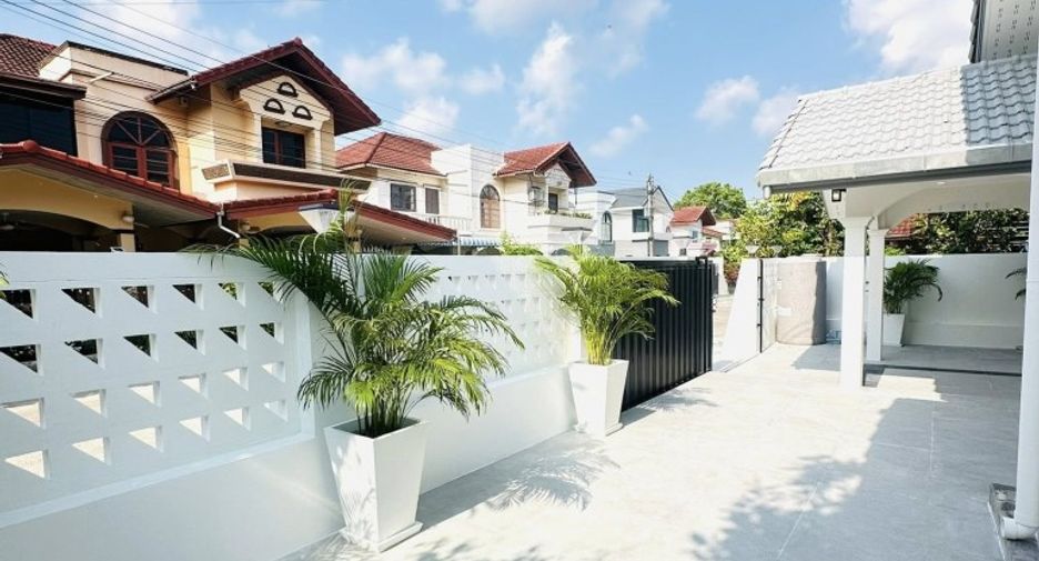 Haus zum Kauf mit 3 Zimmer in East Pattaya, Pattaya