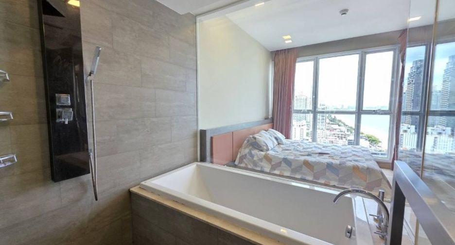 For sale 2 bedrooms condo in Jomtien, Pattaya