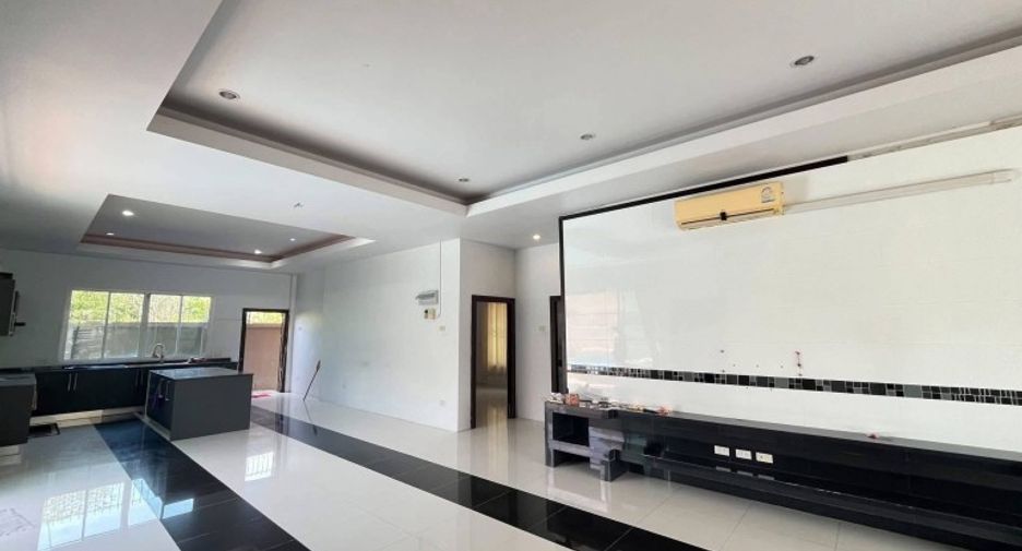 Casa en venta de 3 habitaciones en Huay Yai, Pattaya