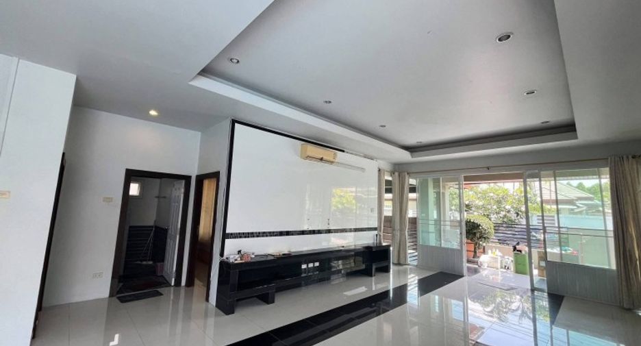 Casa en venta de 3 habitaciones en Huay Yai, Pattaya