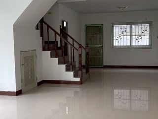 For sale 3 bedrooms townhouse in Sai Mai, Bangkok