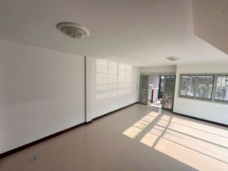 For sale 3 bedrooms townhouse in Sai Mai, Bangkok