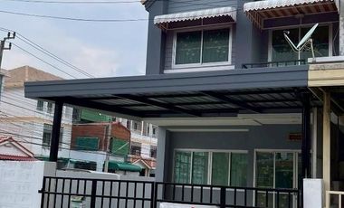 For sale 3 bedrooms townhouse in Sai Mai, Bangkok