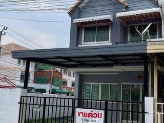 For sale 3 bedrooms townhouse in Sai Mai, Bangkok