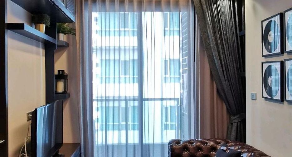 Condo en alquiler de 1 habitaciones en Khlong Toei, Bangkok