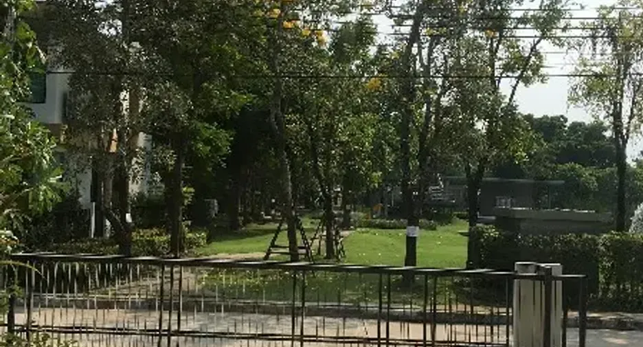 For rent 4 bedrooms house in Bang Phli, Samut Prakan
