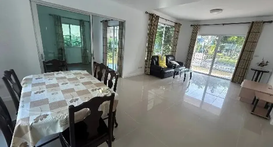 For rent 4 bedrooms house in Bang Phli, Samut Prakan