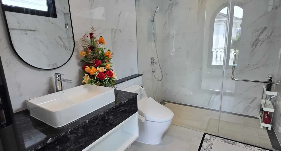 For sale 3 bedrooms villa in Thalang, Phuket