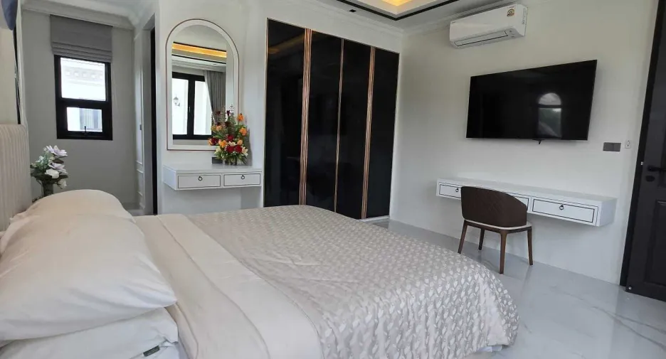 For sale 3 bedrooms villa in Thalang, Phuket