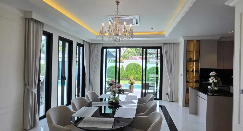 For sale 3 bedrooms villa in Thalang, Phuket